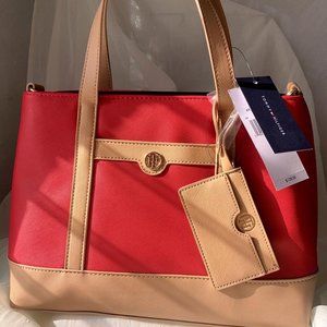 TOMMY HILFIGER HANDBAG BEIGE/CORAL NWT